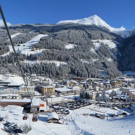 Haus Erika Frühstückspension 4*